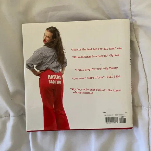 SELP HELF - Miranda Sings Book - Picture 2 of 2
